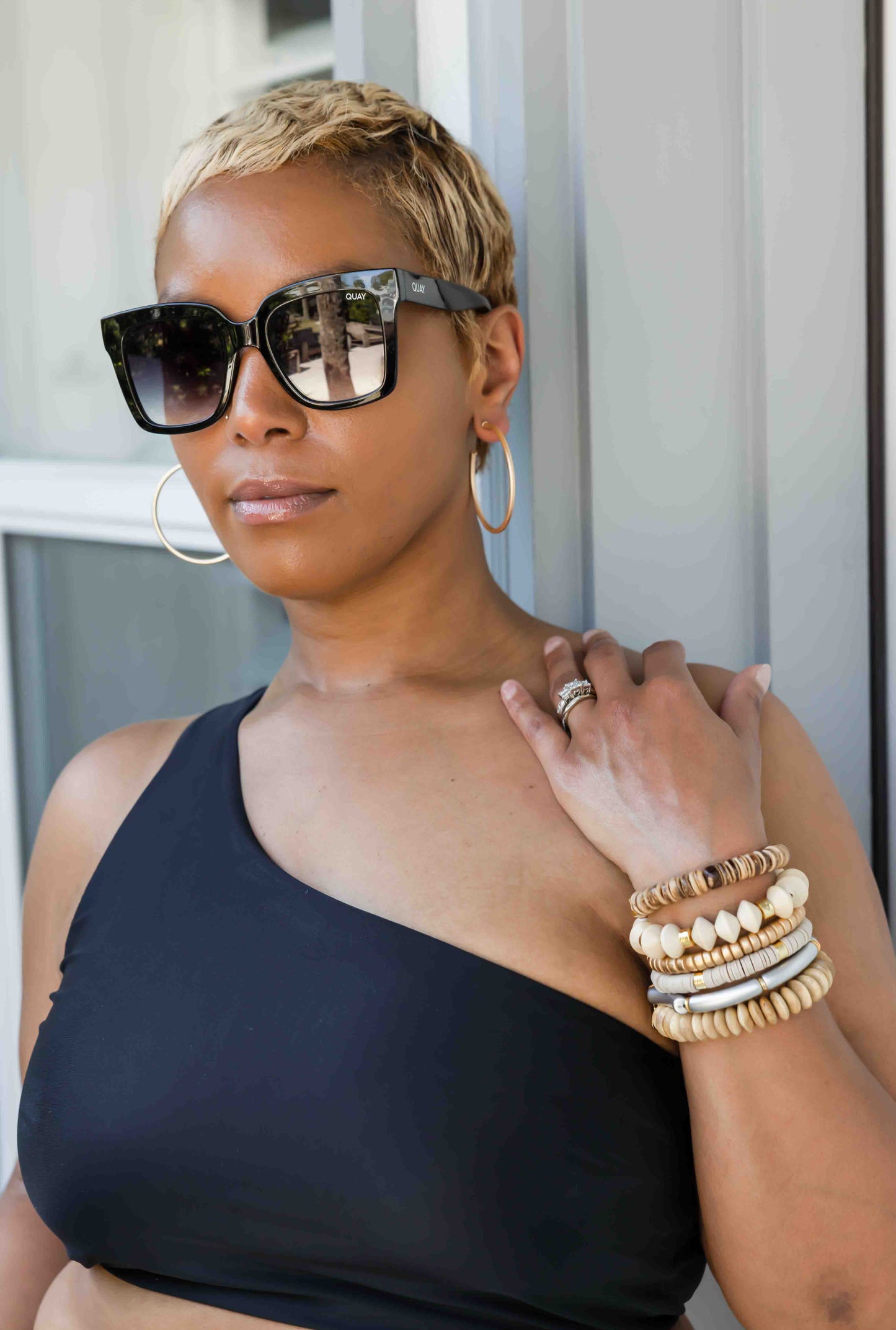 PHOEBE HOOPS